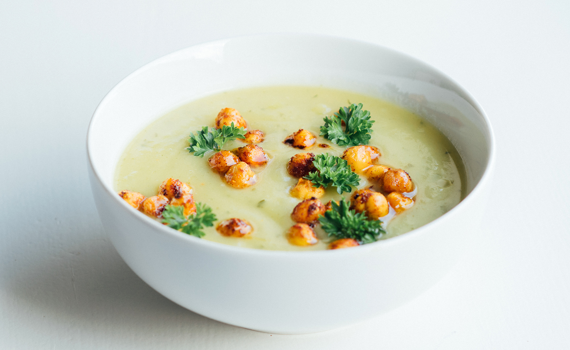 vegansk potetsuppe med kikerter