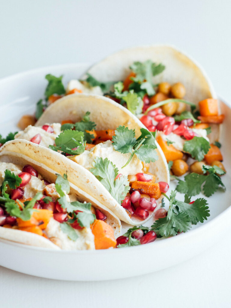 Vegansk taco med kikerter og søtpotet