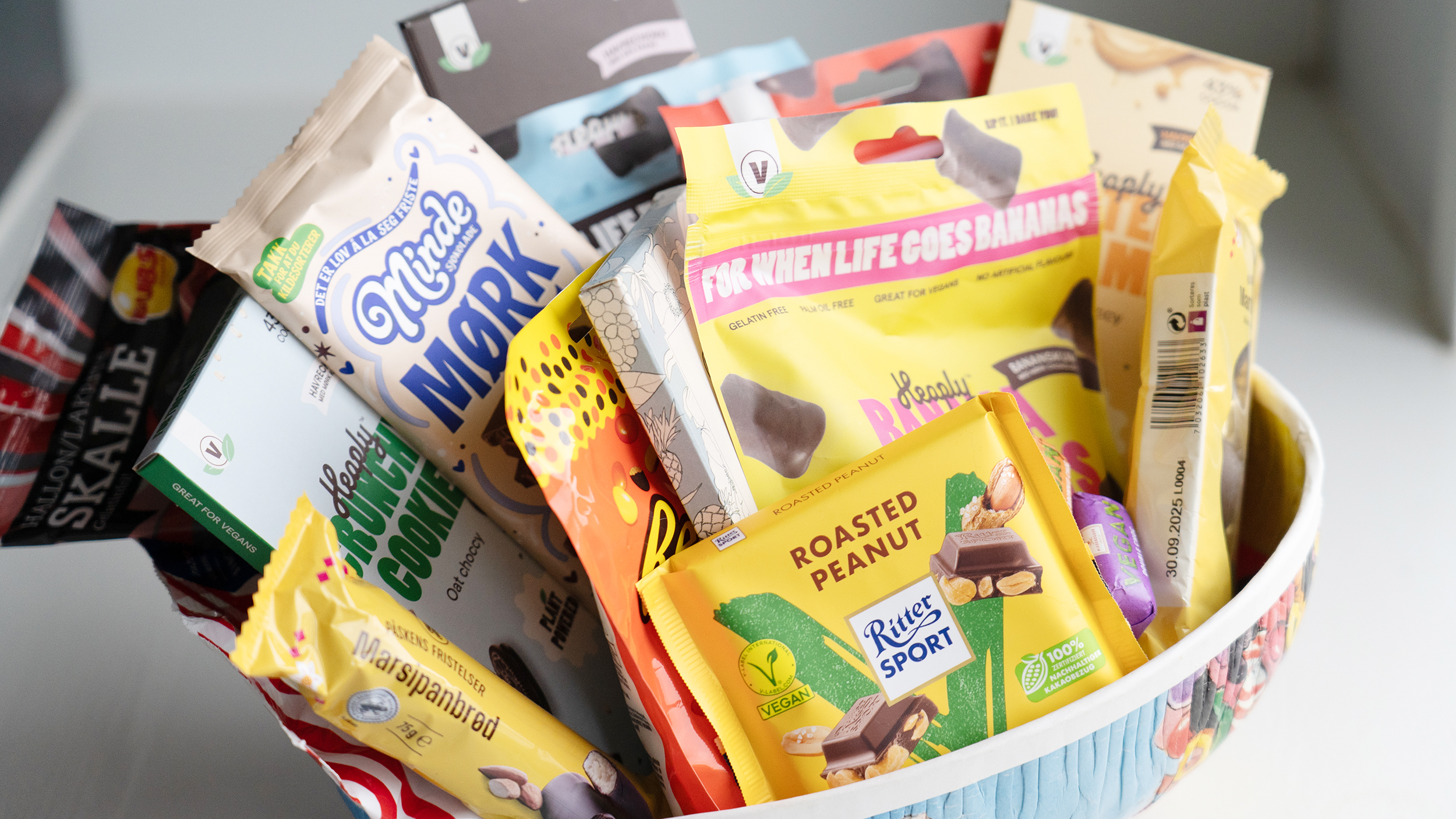Slik fyller du påskeegget med vegansk godteri fra vanlige butikker