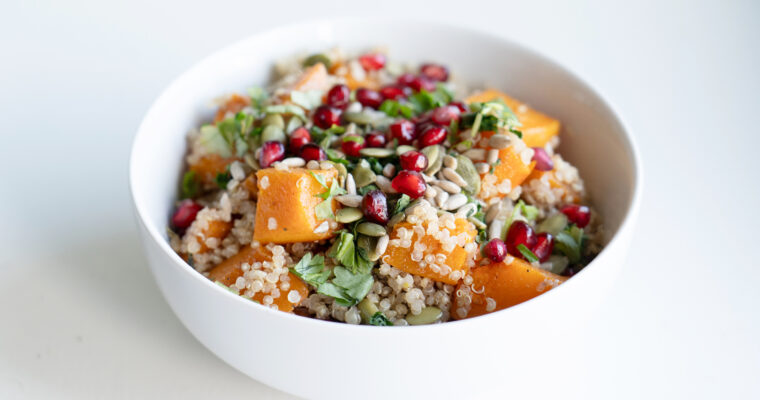 Quinoa med ovnsbakt gresskar og friske urter
